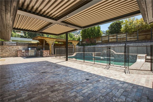 3184 Dona Sarita Place, Studio City, CA 91604