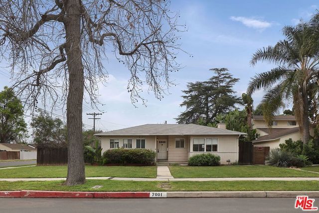 7001 Bianca Avenue, Van Nuys, CA 91406