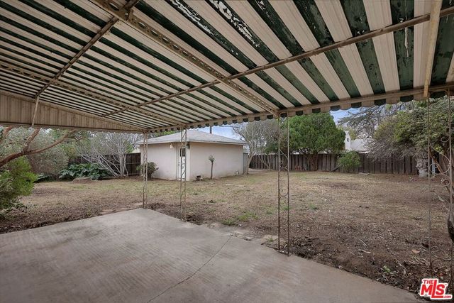 7001 Bianca Avenue, Van Nuys, CA 91406