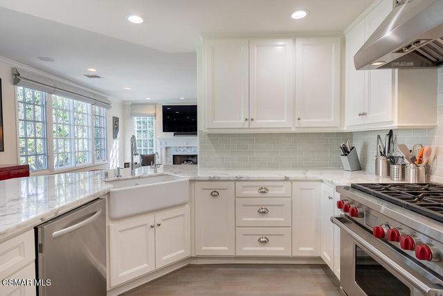 2491 Swanfield Court, Thousand Oaks, CA 91361