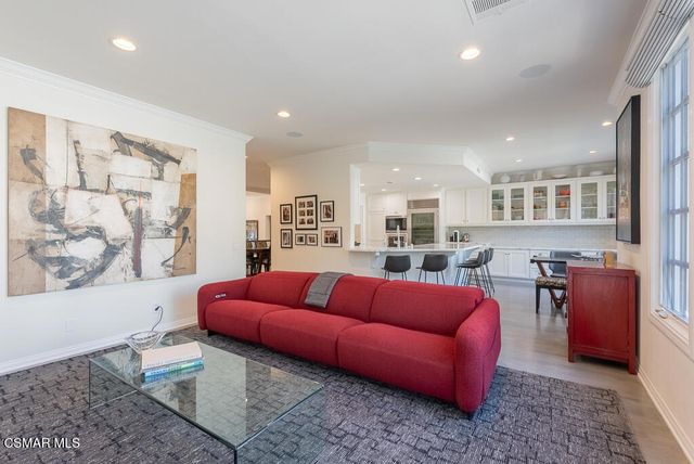 2491 Swanfield Court, Thousand Oaks, CA 91361