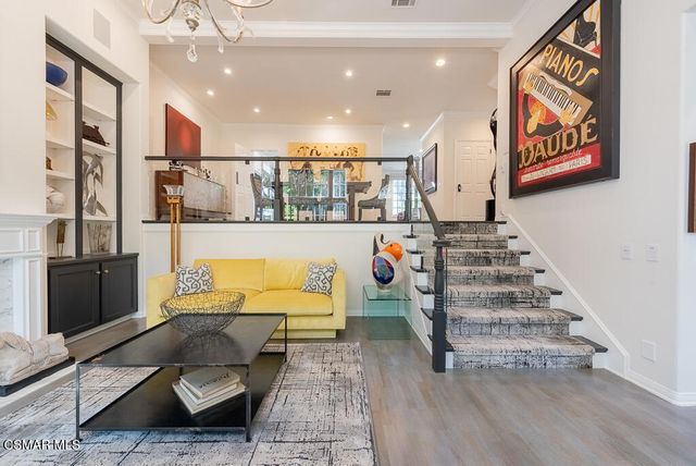 2491 Swanfield Court, Thousand Oaks, CA 91361