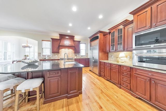 2252 Parkwood Place Court SE, Smyrna, GA 30080