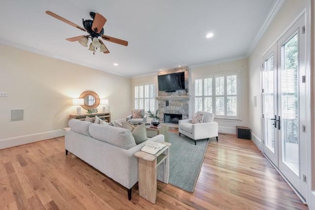 2252 Parkwood Place Court SE, Smyrna, GA 30080