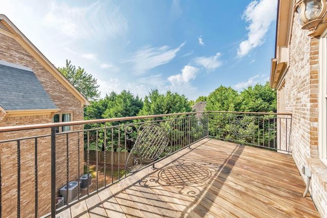 2252 Parkwood Place Court SE, Smyrna, GA 30080