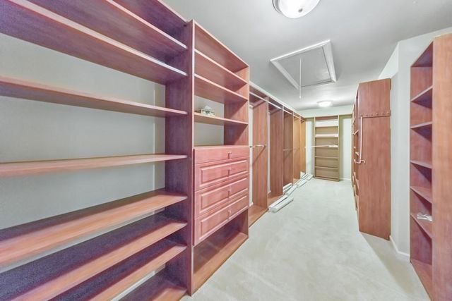 2252 Parkwood Place Court SE, Smyrna, GA 30080