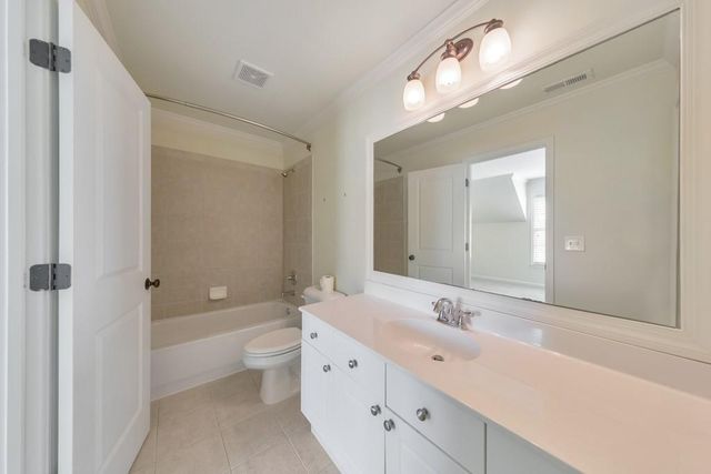 2252 Parkwood Place Court SE, Smyrna, GA 30080