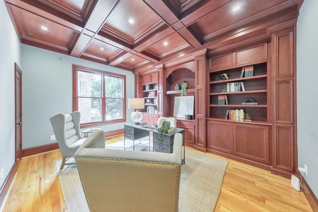 2252 Parkwood Place Court SE, Smyrna, GA 30080