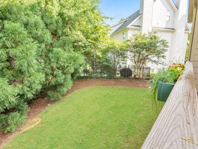 2252 Parkwood Place Court SE, Smyrna, GA 30080