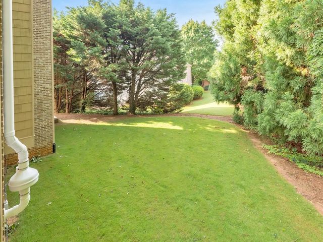 2252 Parkwood Place Court SE, Smyrna, GA 30080