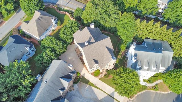 2252 Parkwood Place Court SE, Smyrna, GA 30080