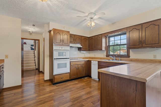 4803 Wayside Dr, Old Hickory, TN 37138