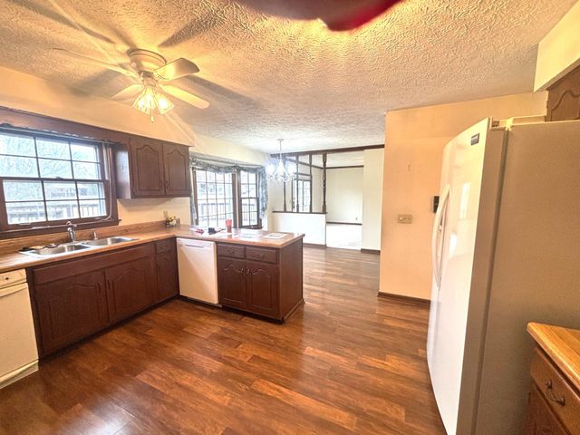 4803 Wayside Dr, Old Hickory, TN 37138