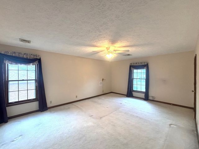 4803 Wayside Dr, Old Hickory, TN 37138