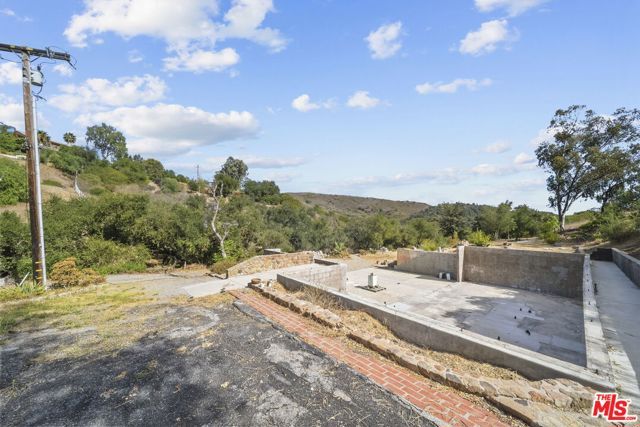 2911 S Foose Road, Malibu, CA 90265