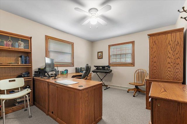 532 S 18th AVENUE, West Bend, WI 53095