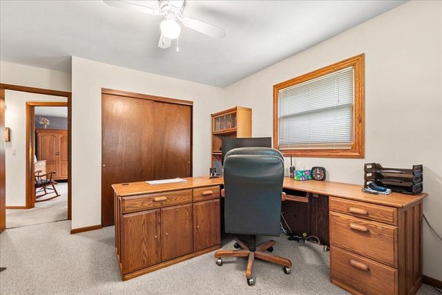 532 S 18th AVENUE, West Bend, WI 53095