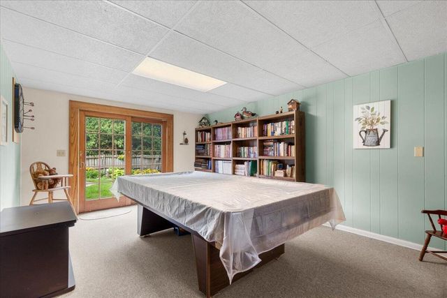 532 S 18th AVENUE, West Bend, WI 53095