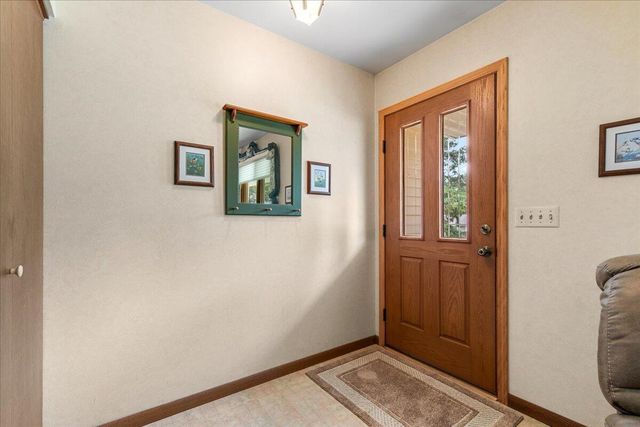 532 S 18th AVENUE, West Bend, WI 53095