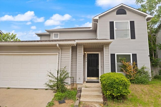 714 Jalisco Plaza, Dallas, TX 75211