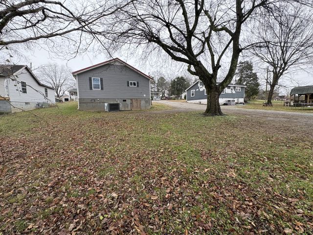 134 Elm St, Pulaski, TN 38478