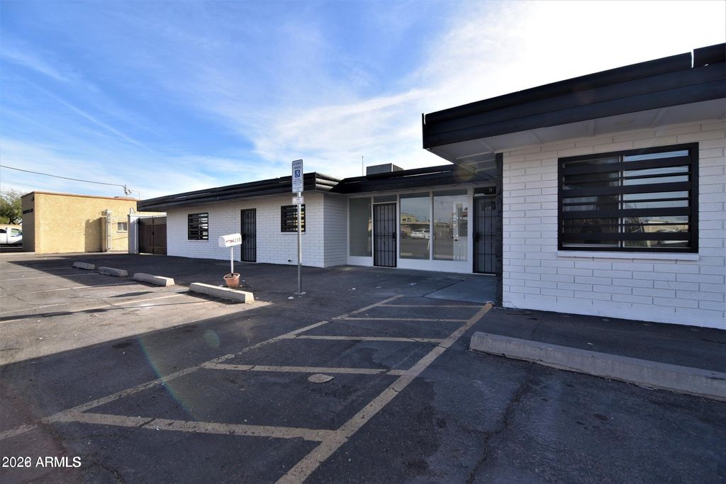 4155 W WHITTON Avenue, Phoenix, AZ 85019 — photo 2