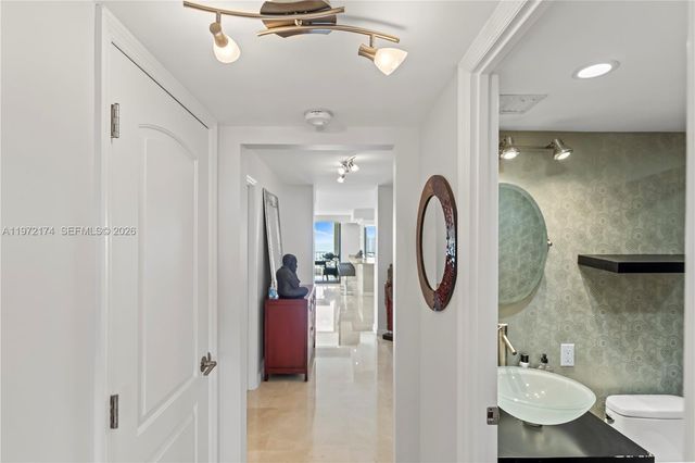 1901 N Ocean Blvd 15E, Fort Lauderdale, FL 33305