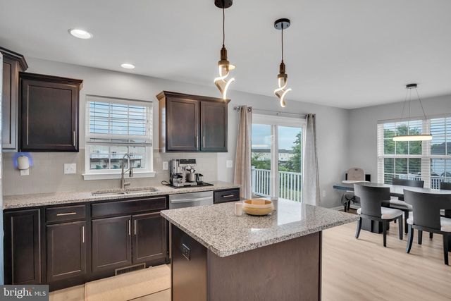 5100 LAUREL VALLEY LN, Enola, PA 17025