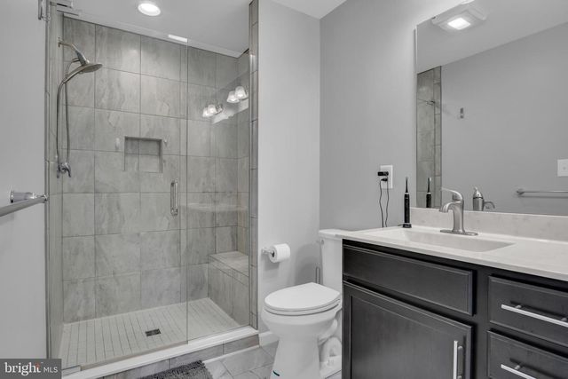 5100 LAUREL VALLEY LN, Enola, PA 17025