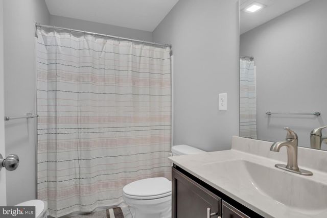 5100 LAUREL VALLEY LN, Enola, PA 17025