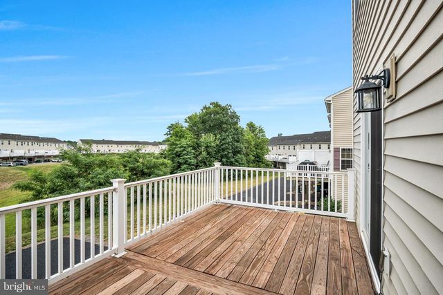 5100 LAUREL VALLEY LN, Enola, PA 17025