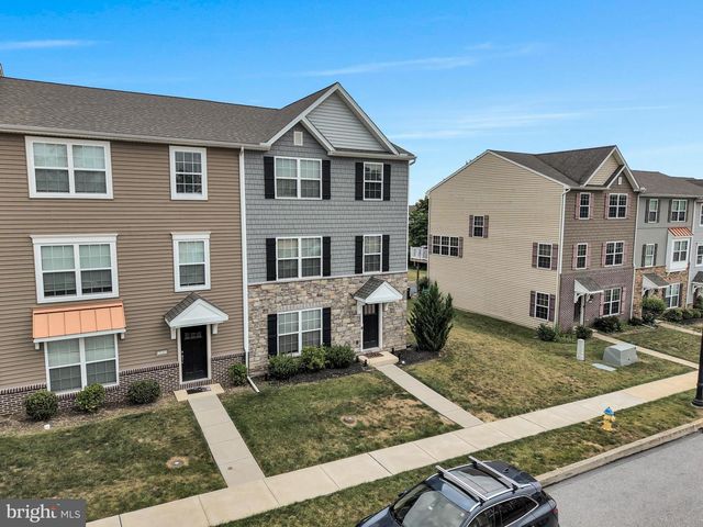 5100 LAUREL VALLEY LN, Enola, PA 17025