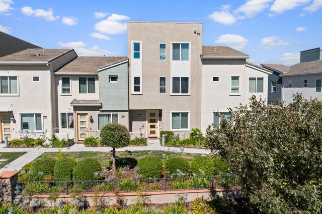 3756 E Commerce Way, Sacramento, CA 95834