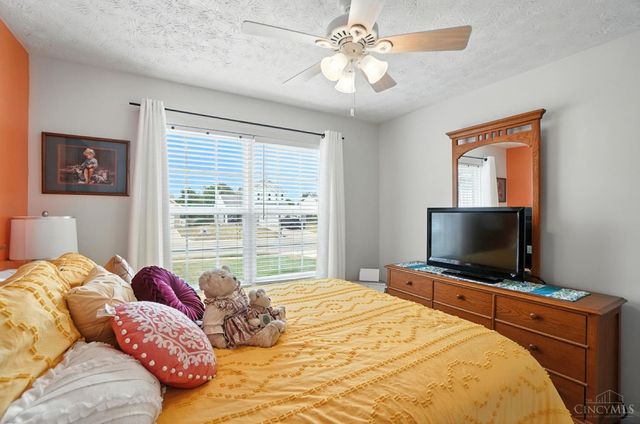 2434 Whisper Drive, Miamisburg, OH 45342