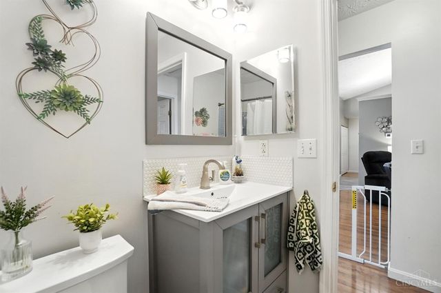 2434 Whisper Drive, Miamisburg, OH 45342