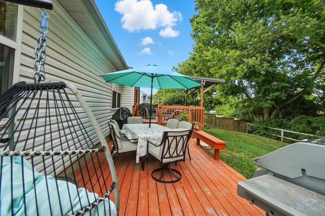 2434 Whisper Drive, Miamisburg, OH 45342