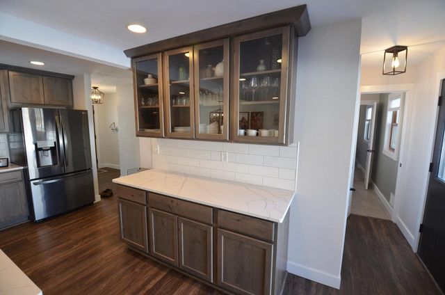 421 Meadow LANE, Eagle, WI 53119