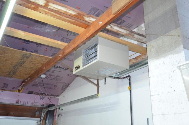 421 Meadow LANE, Eagle, WI 53119