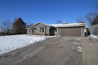 421 Meadow LANE, Eagle, WI 53119