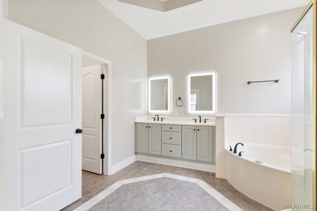 8643 CARILLION Parkway, Montgomery, AL 36117