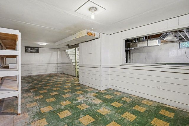 1736 Montague Avenue, Muskegon, MI 49441