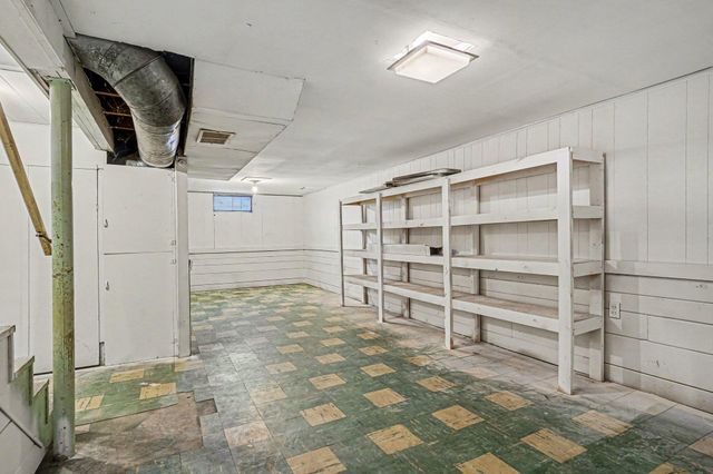 1736 Montague Avenue, Muskegon, MI 49441