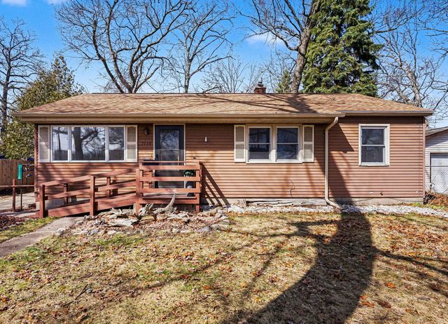 1736 Montague Avenue, Muskegon, MI 49441