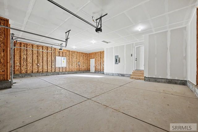 3928 Hidden Valley Drive, Ammon, ID 83406
