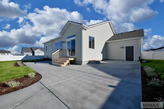 3928 Hidden Valley Drive, Ammon, ID 83406