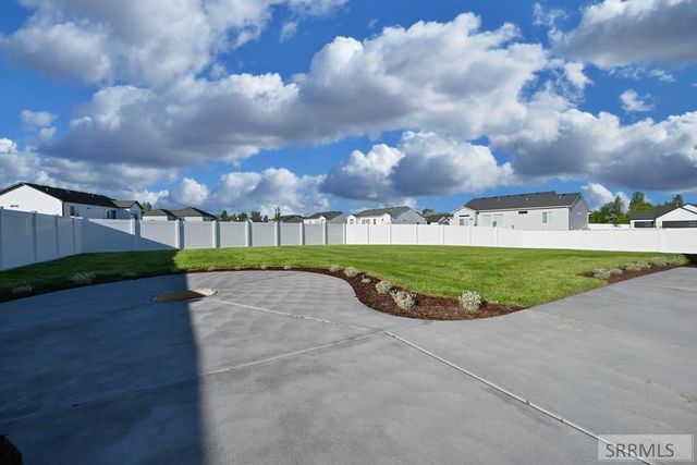 3928 Hidden Valley Drive, Ammon, ID 83406