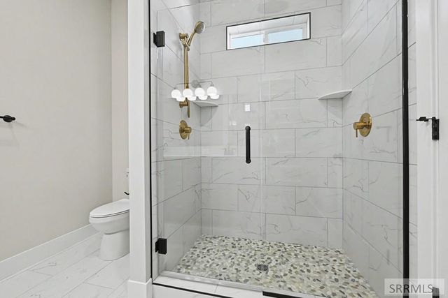 3928 Hidden Valley Drive, Ammon, ID 83406