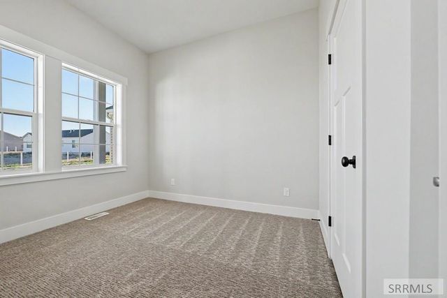 3928 Hidden Valley Drive, Ammon, ID 83406