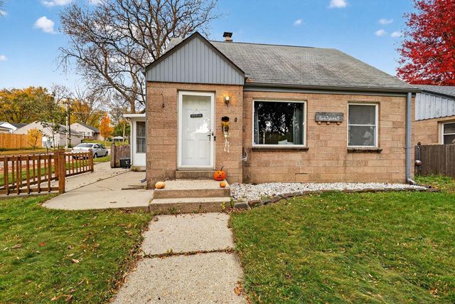 2775 S 49th STREET, Milwaukee, WI 53219