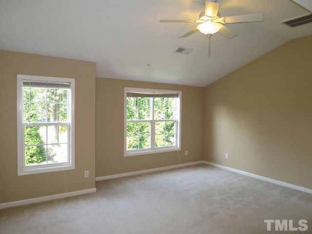 211 Chateau Place, Chapel Hill, NC 27516